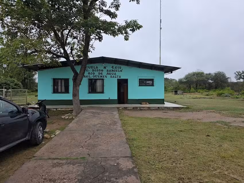 Escuela 4615 Teniente Diego Barcelo