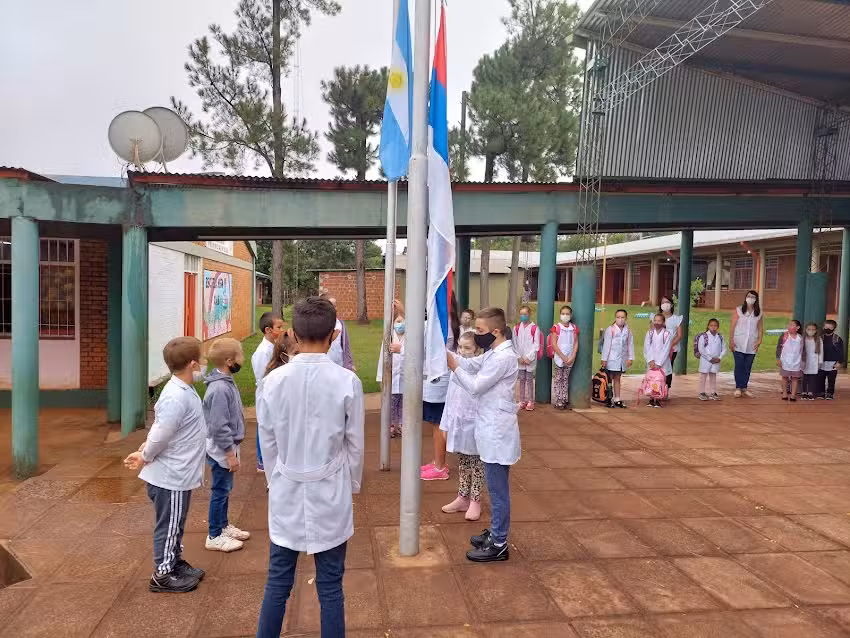 Escuela 558