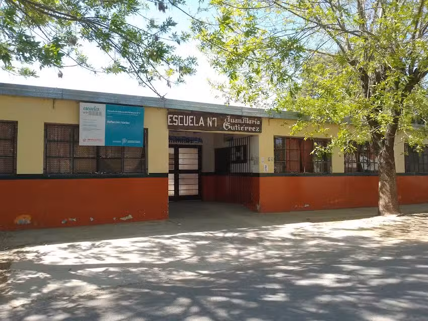 Escuela 7
