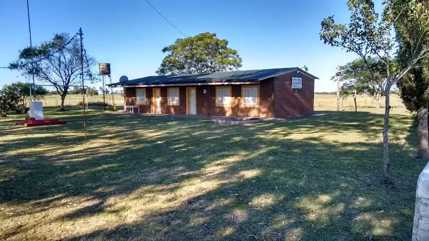 ESCUELA 84 CRISTOBAL COLON, COLONIA 21