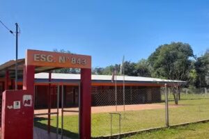 Escuela 843 Colonia Flora, Puerto Leoni