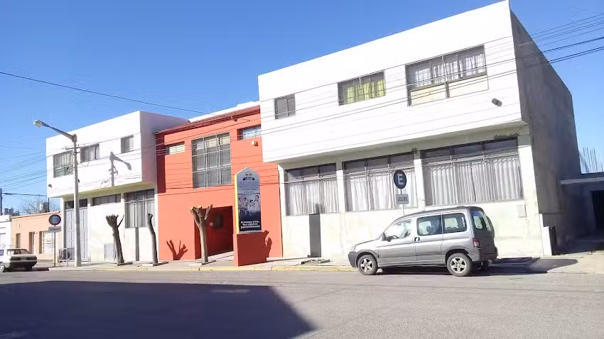 Escuela Adventista Dr. Nicol&aacute;s Avellaneda
