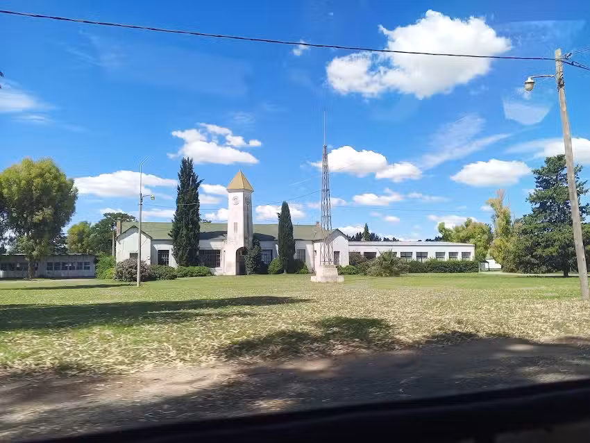 Escuela Agrot&eacute;cnica