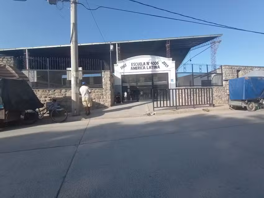 Escuela Am&eacute;rica Latina N&deg; 4006