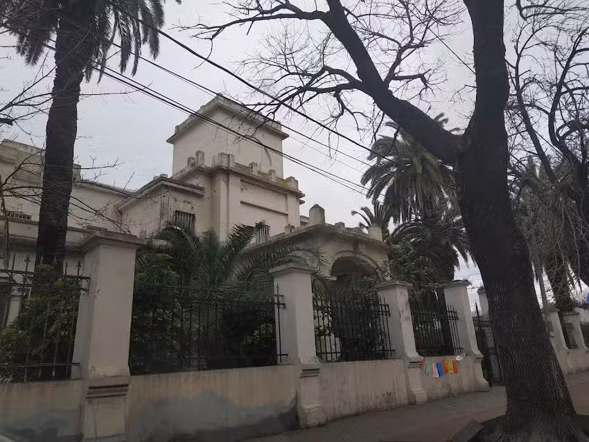 Escuela ARISTOBULO DEL VALLE.