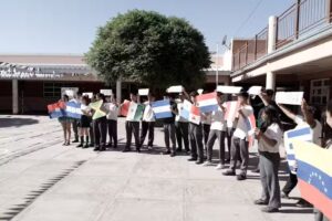 Escuela Arquitecto Carlos Thays 4-076