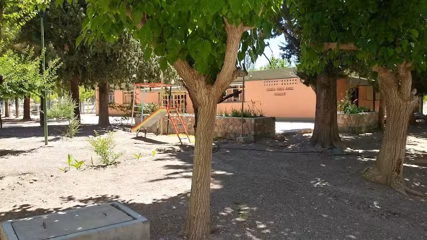 Escuela Benito Juarez