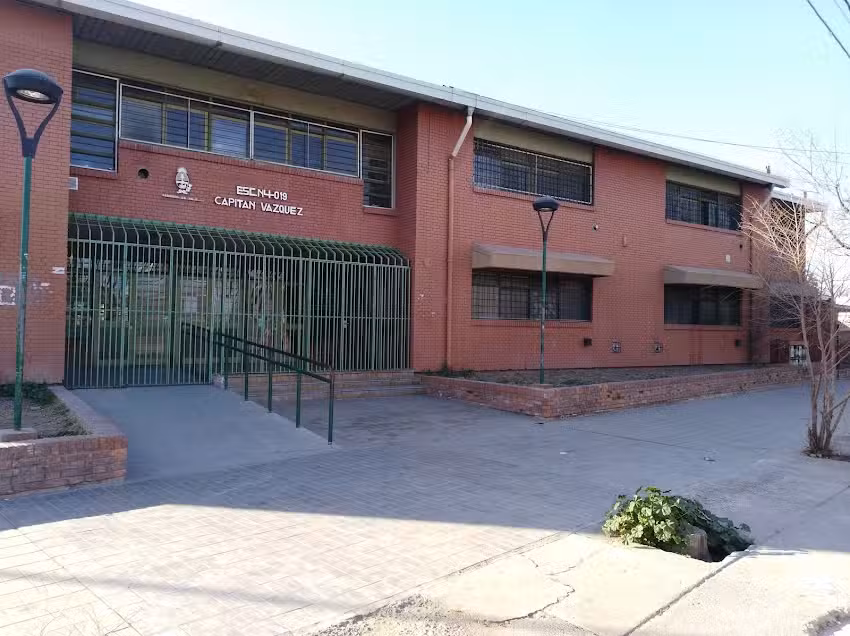 Escuela Capit&aacute;n Jos&eacute; Daniel V&aacute;zquez