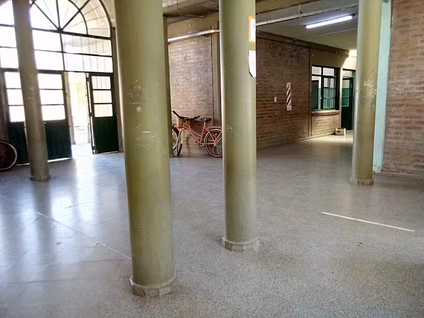 Escuela De Comercio Alfonsina Storni