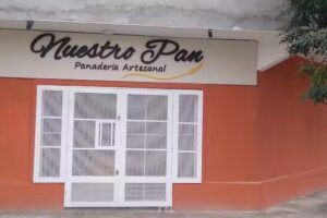 Escuela de Comercio Banda Del Rio Sal&iacute;