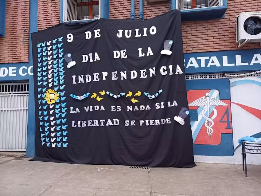 Escuela de Comercio N&deg;4 &ldquo;Batalla de Tucum&aacute;n&rdquo;
