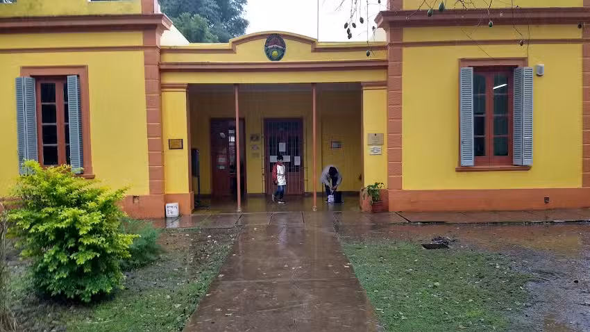Escuela De Doble Jornada gral.Gregorio Araoz De Lamadrid