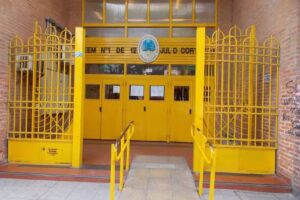 Escuela de Educaci&oacute;n Media N&deg; 01/12&deg; &ndash; Julio Cort&aacute;zar