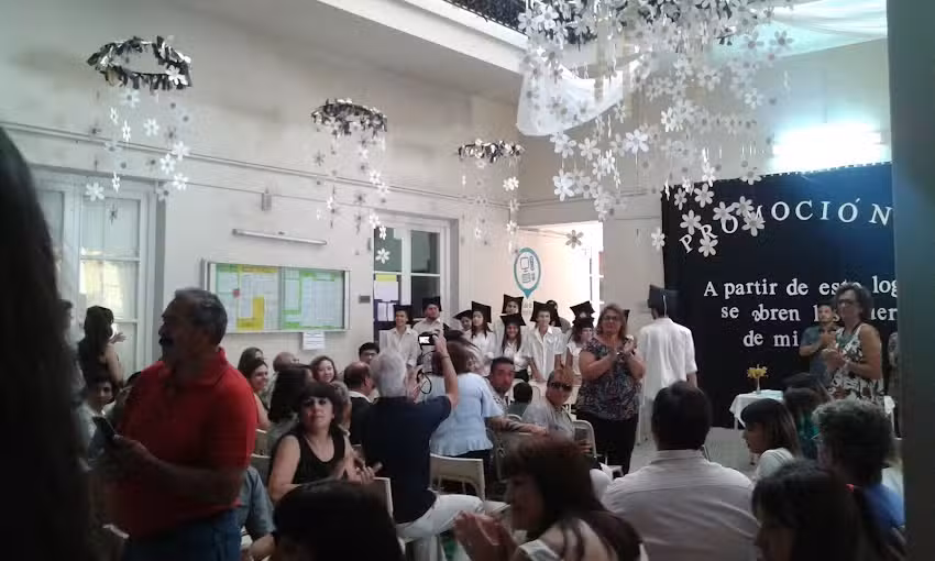 Escuela de Educaci&oacute;n Media N&deg; 9 Justo Jos&eacute; de Urquiza