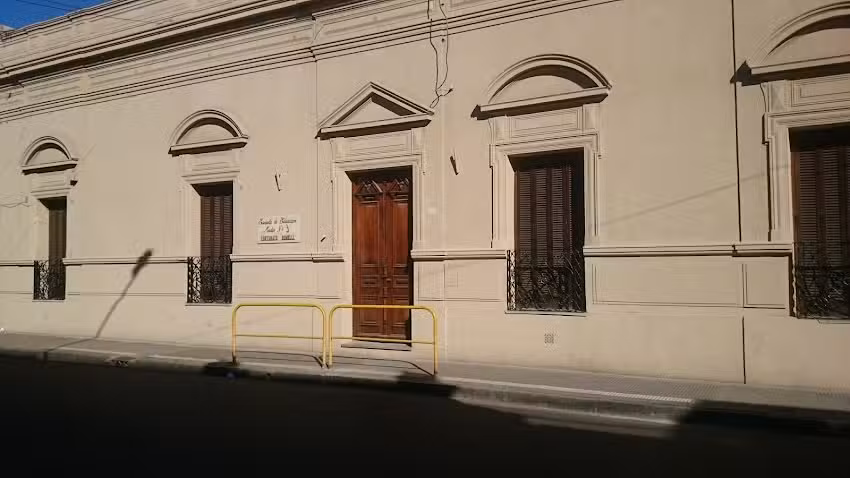 Escuela de Educaci&oacute;n Media No. 3 FORTUNATO BONELLI