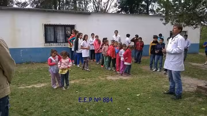 Escuela de Educaci&oacute;n Primaria N&deg; 884