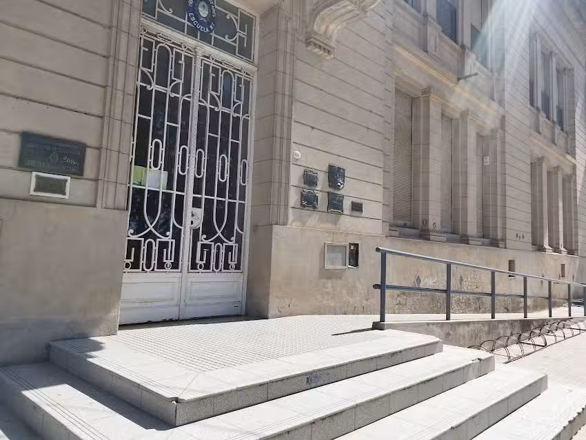 Escuela De Educaci&oacute;n Primaria N&ordm;1 &ldquo;Domingo Faustino Sarmiento&rdquo;