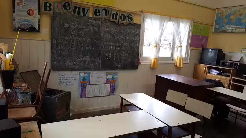 Escuela De Educaci&oacute;n Primaria N&ordm;10 &ldquo;Sargento Cabral&rdquo;