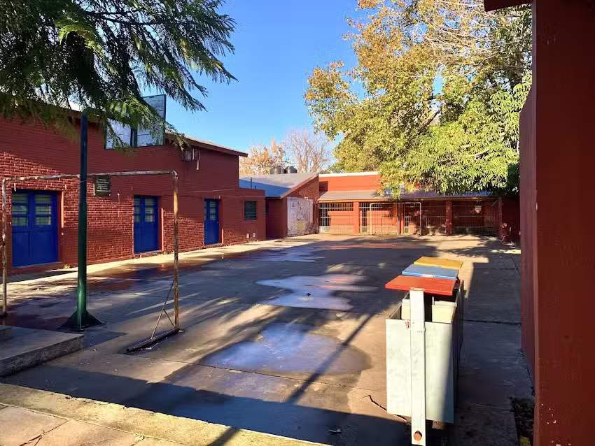 Escuela De Educaci&oacute;n Primaria N&ordm;51 &ldquo;Juan Omar Abraham&rdquo;