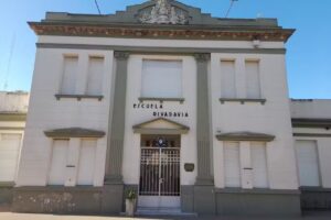 Escuela De Educación Primaria Nº8 “Bernardino Rivadavia”