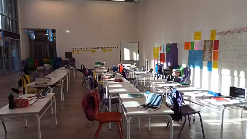 Escuela de Educaci&oacute;n Primaria NRO 11 D.E. 01 Intensificada en Nuevas Tecnolog&iacute;as con Comunidades de Aprendizaje
