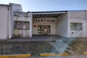 Escuela de Educaci&oacute;n Secundaria 3 &ldquo;Guillermo Jeppener&rdquo;