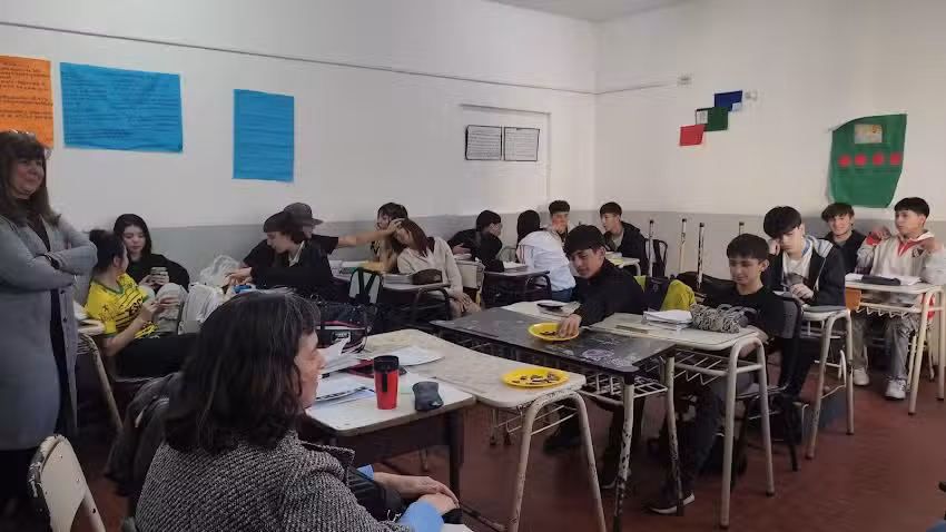 Escuela de Educaci&oacute;n Secundaria (E.E.S.) N&ordm;2 &ldquo;Francisco P. Moreno&rdquo;