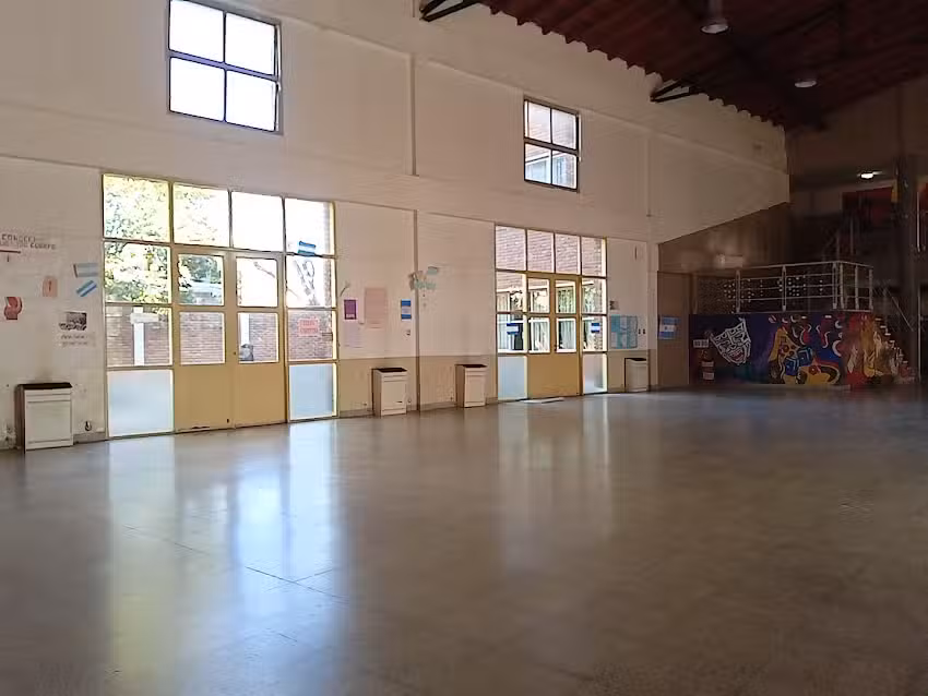 Escuela de Educaci&oacute;n Secundaria (E.E.S.) N&ordm;4 &ldquo;Ernesto S&aacute;bato&rdquo;