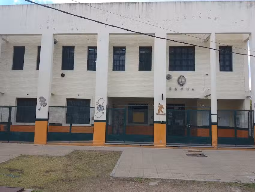 Escuela de Educaci&oacute;n Secundaria (E.E.S.) N&ordm;6 &ldquo;Juan Domingo Per&oacute;n&rdquo;