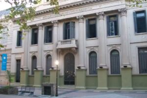 Escuela de Educaci&oacute;n Secundaria (E.E.S.) N&ordm;7 &ldquo;Dra. Cecilia Grierson&rdquo;