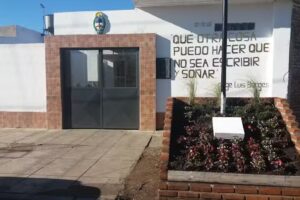 Escuela de Educaci&oacute;n Secundaria N.&ordm; 13