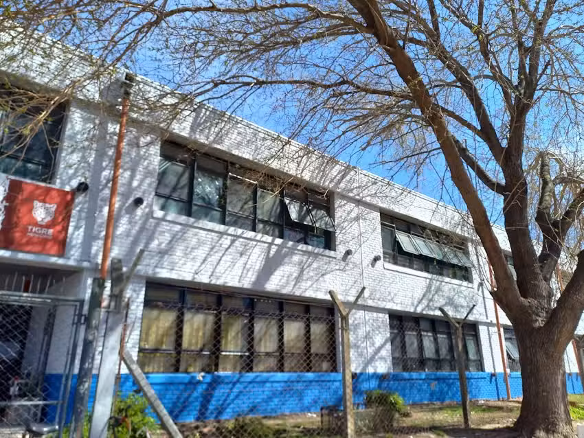 Escuela de Educaci&oacute;n Secundaria N&deg; 11 Juana Azurduy