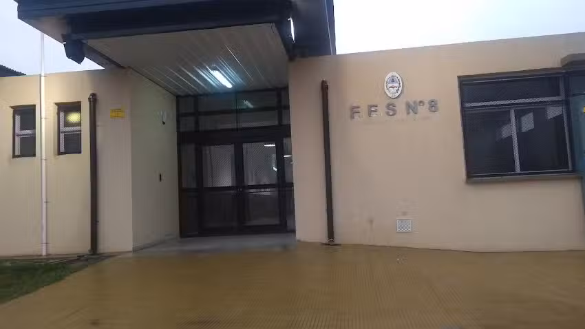 Escuela de Educaci&oacute;n Secundaria N&deg;8 &ldquo;Hueney&rsquo;