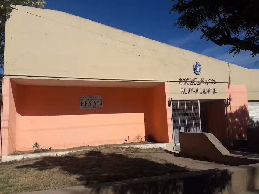 Escuela De Educaci&oacute;n Secundaria N&ordm;13