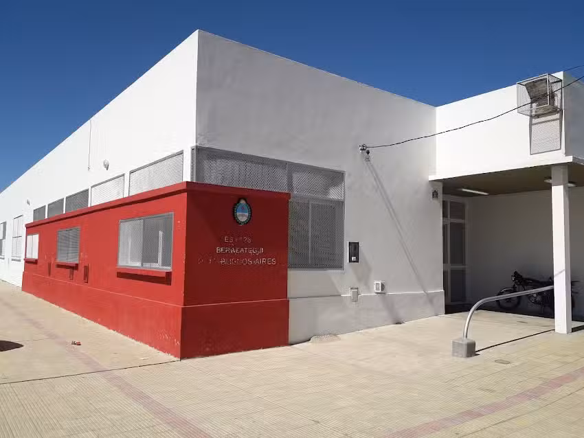 Escuela De Educaci&oacute;n Secundaria N&ordm;33