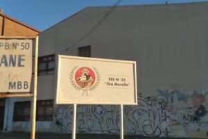 Escuela De Educaci&oacute;n Secundaria N&ordm;35 TITA MERELLO