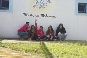 Escuela De Educación Secundaria Nº5 “Heroes De Malvinas”
