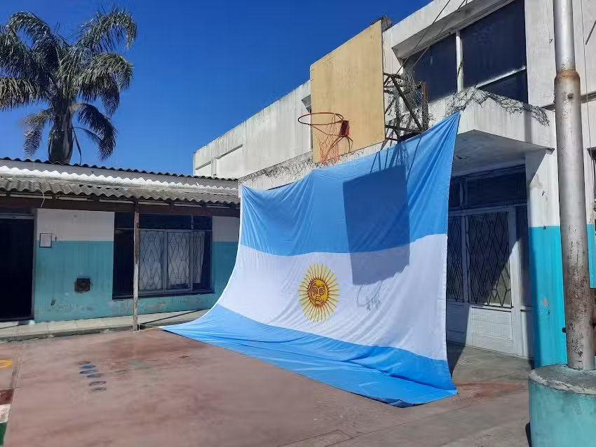 Escuela De Educaci&oacute;n Secundaria N&ordm;77