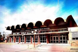 Escuela de Educación Secundaria Orientada 421 “Dr. Pablo Tiscornia””