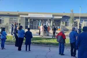 ESCUELA DE EDUCACION SECUNDARIA T&Eacute;CNICA 4