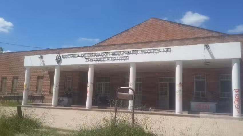 Escuela de Educaci&oacute;n Secundaria T&eacute;cnica Nro1 &ldquo;Rafael Cant&oacute;n&rdquo;