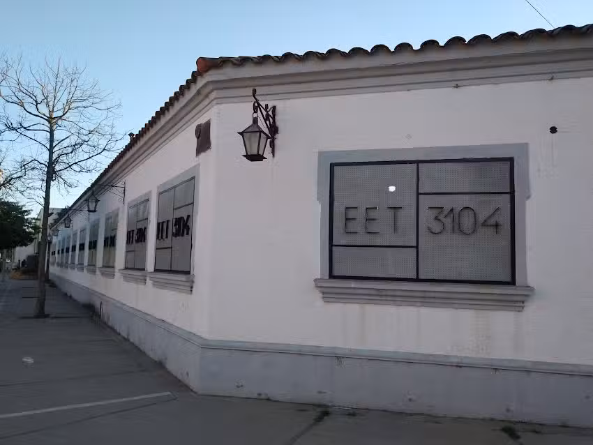 Escuela de Educaci&oacute;n T&eacute;cnica N&deg; 3104 Lanza Colombres