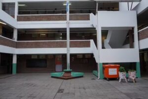 Escuela De Ense&ntilde;anza Media N&deg; 258 Soldados Argentinos