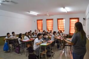 Escuela de Enseñanza Media Zona Parque