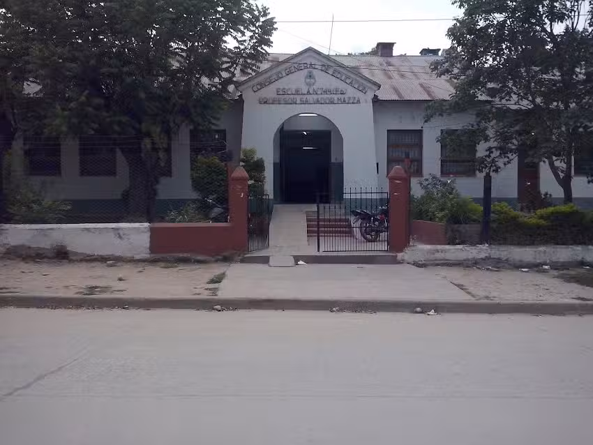 Escuela de Frontera N&deg; 749