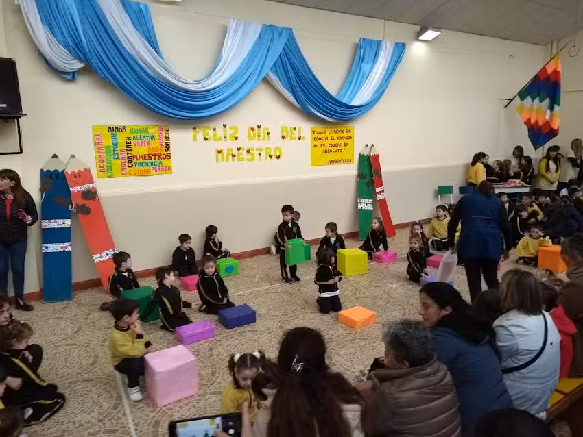 Escuela de la Victoria