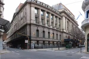 Escuela de Minas sede Yuto