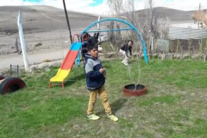 Escuela Del Lu gar Bajo Caracoles