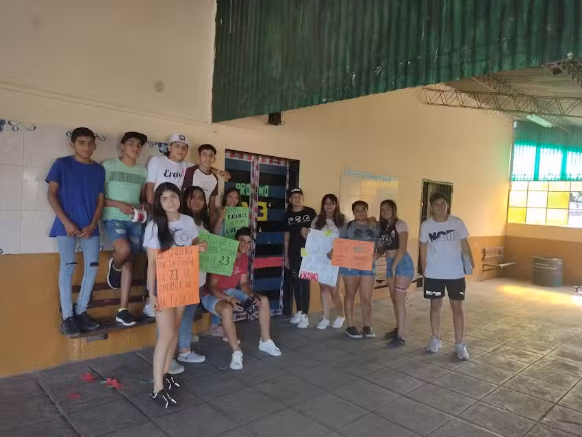 Escuela Domingo Sarmiento &ndash; Comuna Teniente Berdina