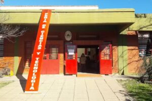 Escuela Dr. Lucio V. Mansilla